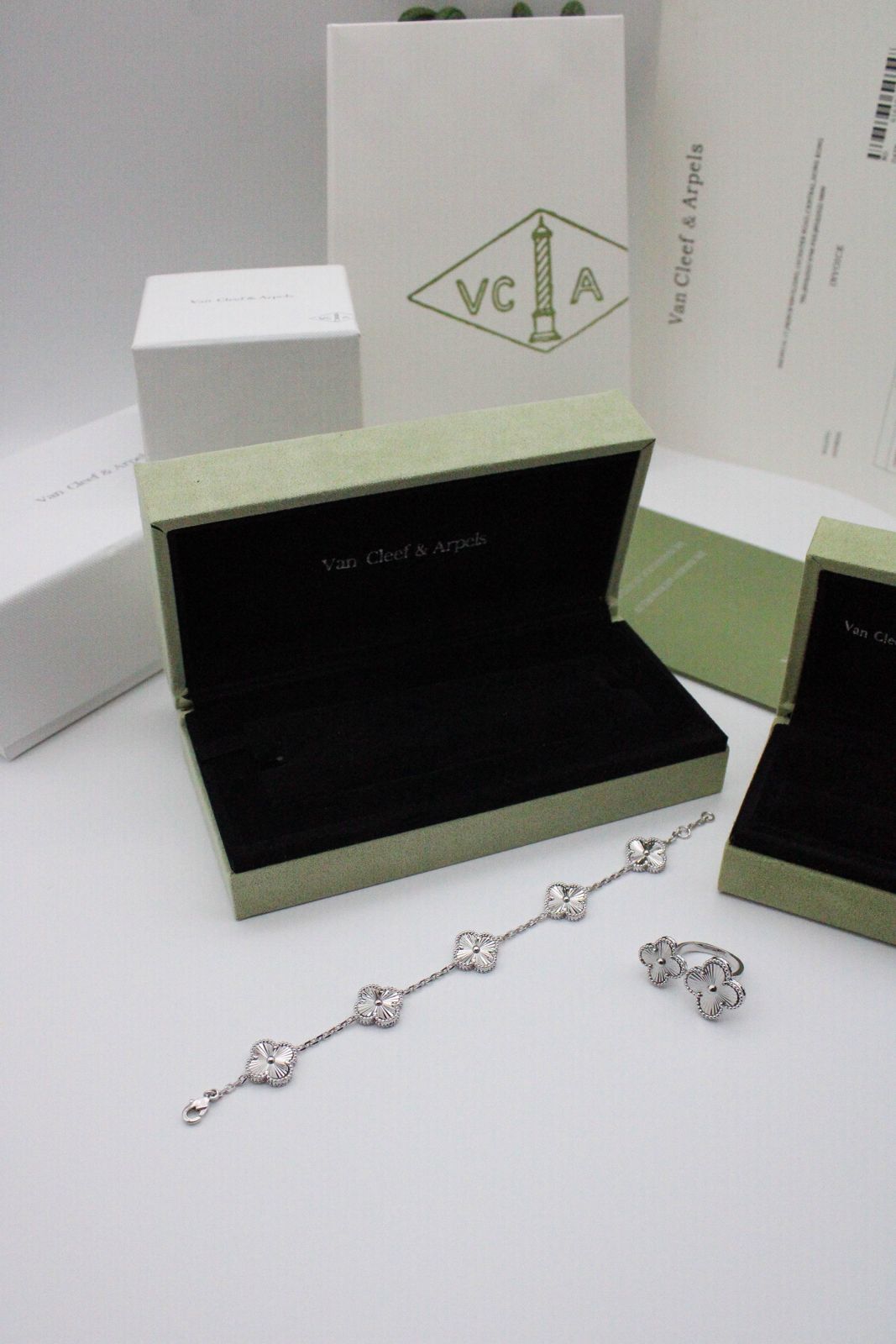 ACCESORY 39 - 24HEARTZ