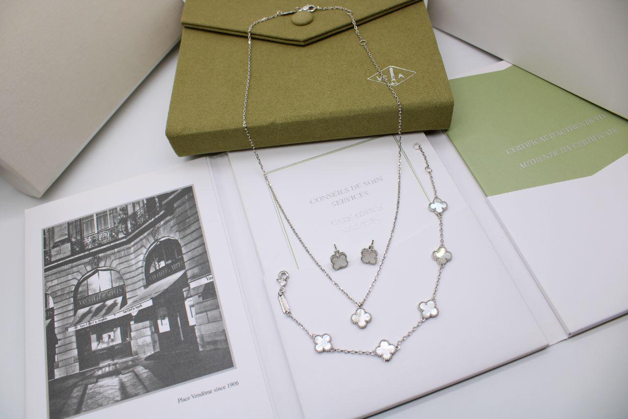 ACCESORY 77 - 24HEARTZ