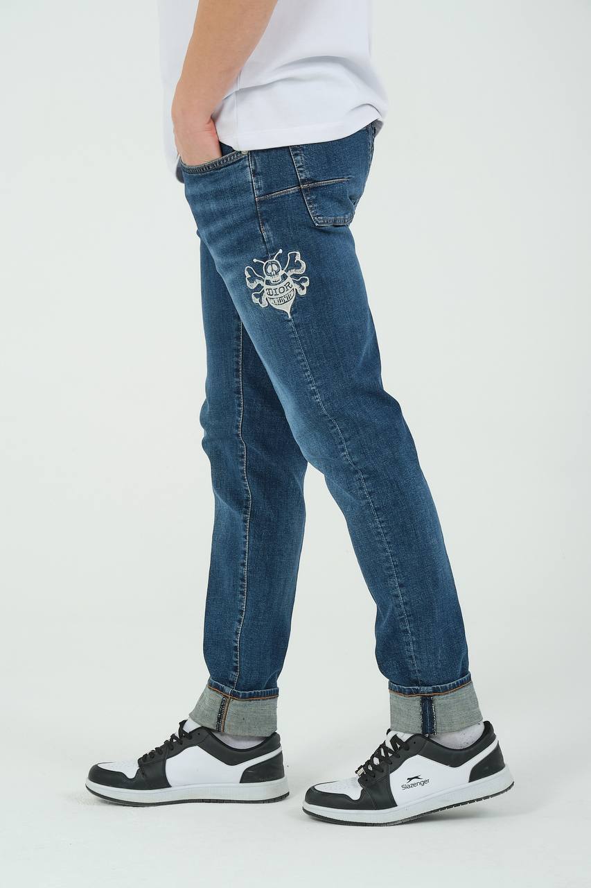 jeans 102 - 24HEARTZ