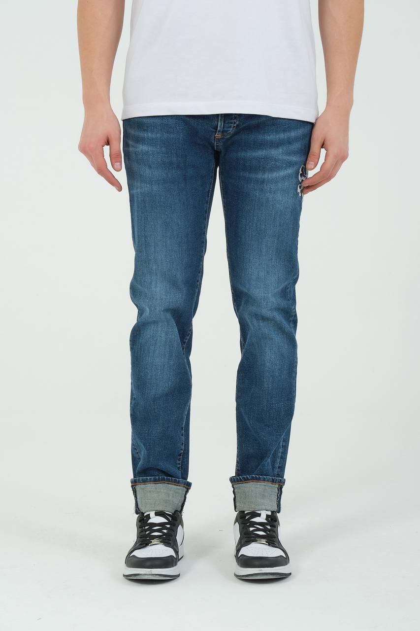 jeans 102 - 24HEARTZ
