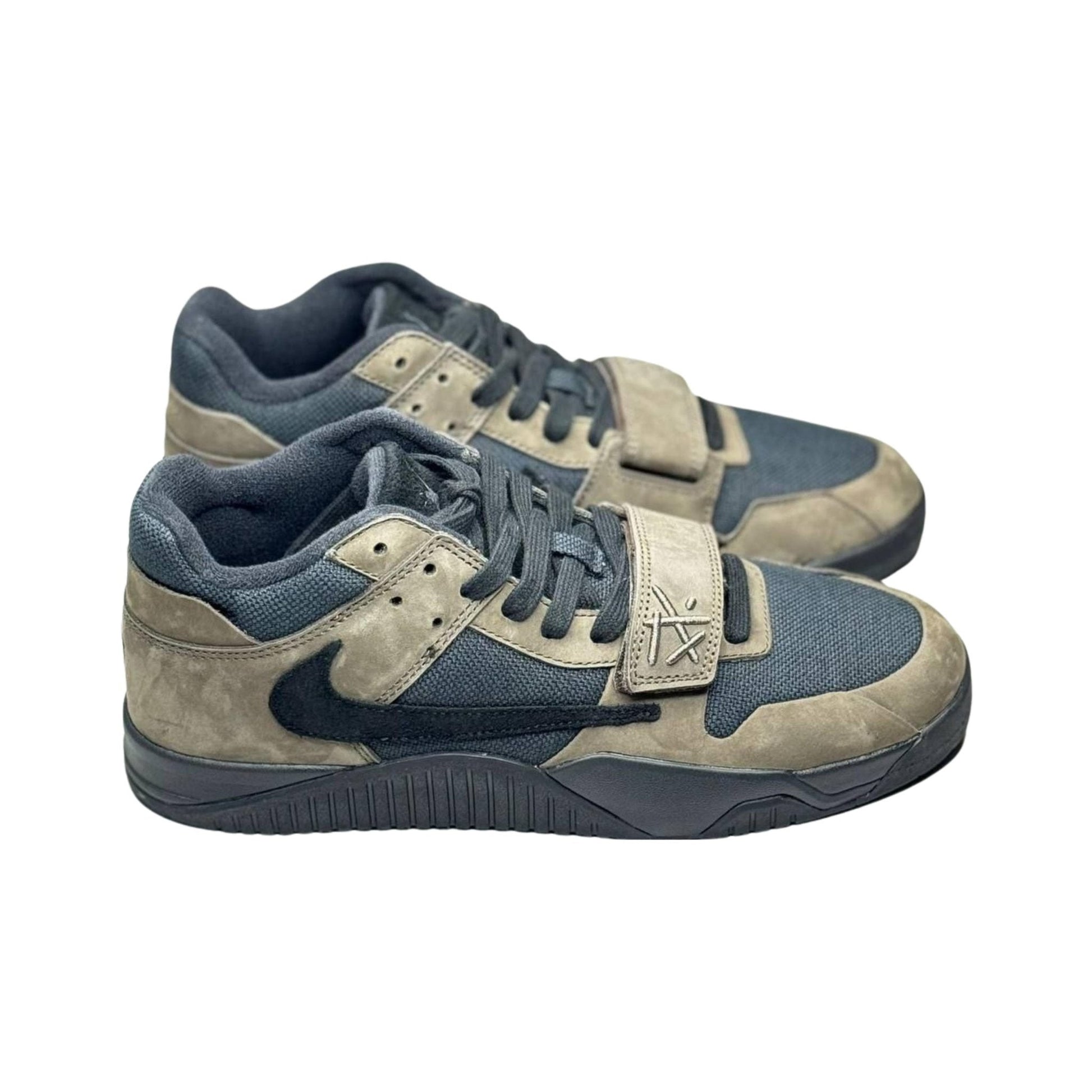 Sneaker 135 - 24HEARTZ